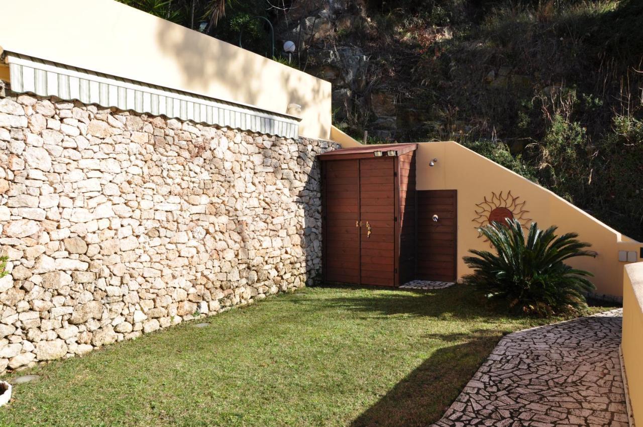 Una Spettacolare Vista Mare - Casa Con Jacuzzi Bergeggi Exteriér fotografie